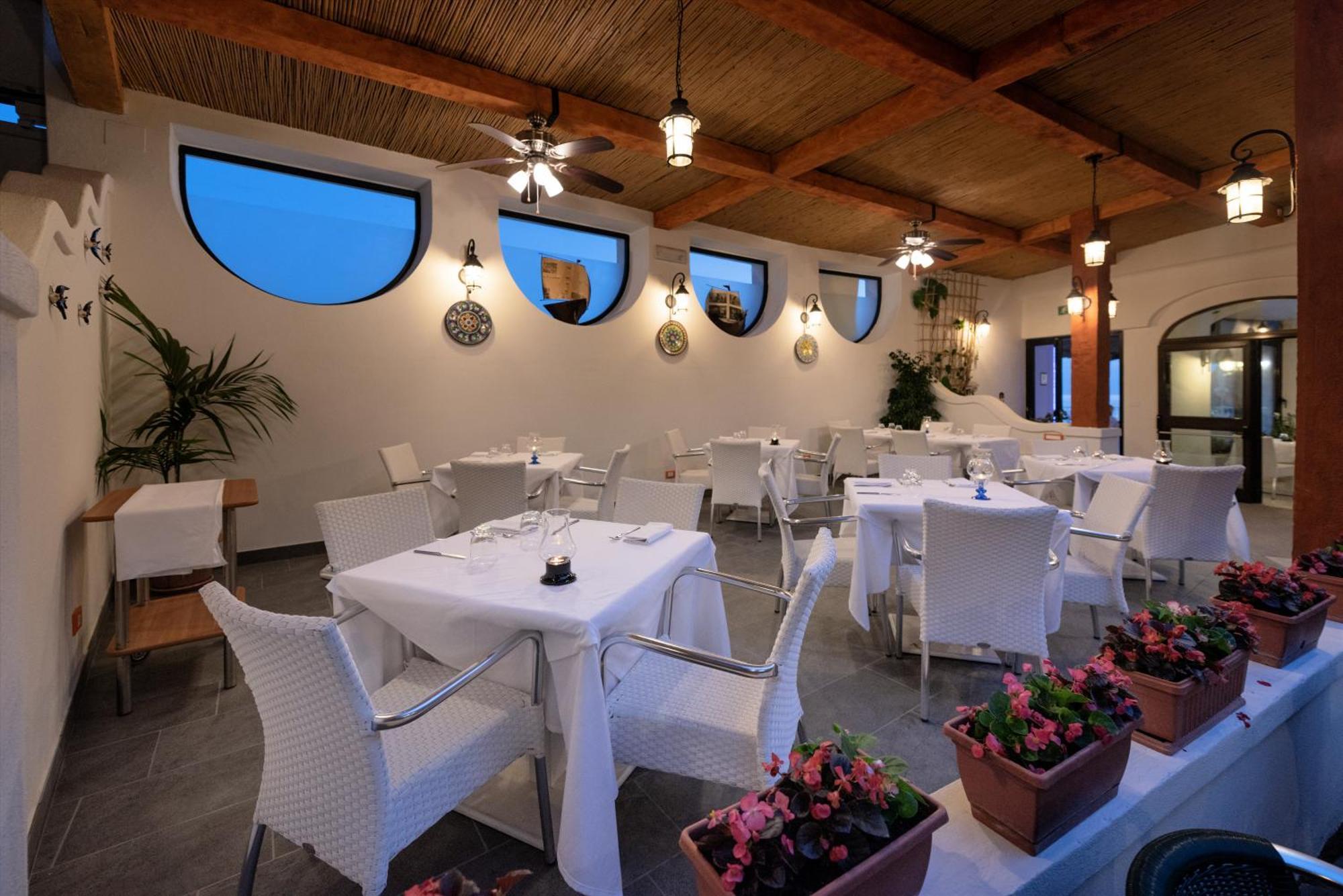 Hotel Villa Sirena Sant'Angelo  Esterno foto