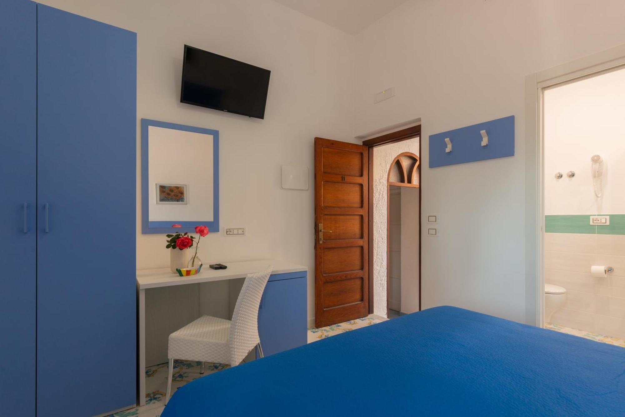Hotel Villa Sirena Sant'Angelo  Esterno foto