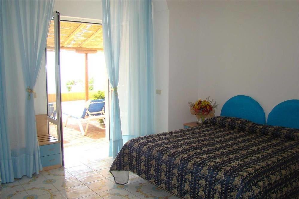 Hotel Villa Sirena Sant'Angelo  Esterno foto