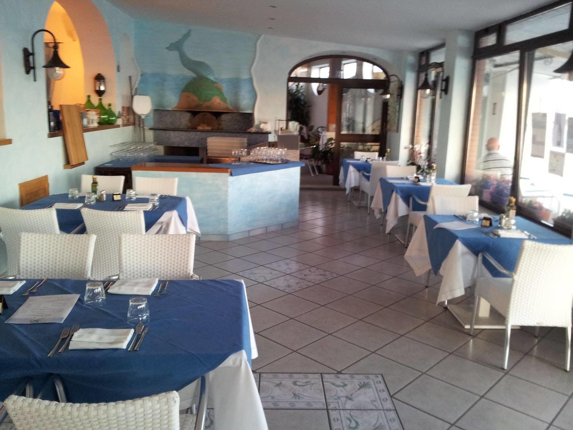 Hotel Villa Sirena Sant'Angelo  Esterno foto